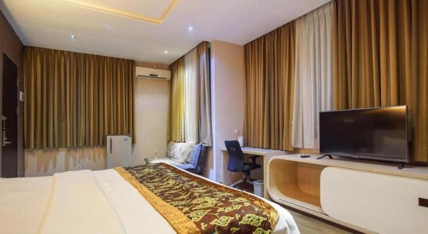 Lotus Hotel Субанг Екстериор снимка