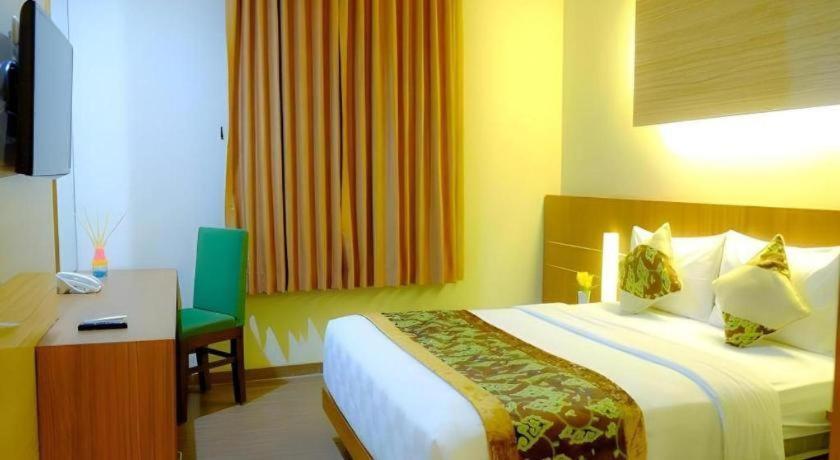 Lotus Hotel Субанг Екстериор снимка